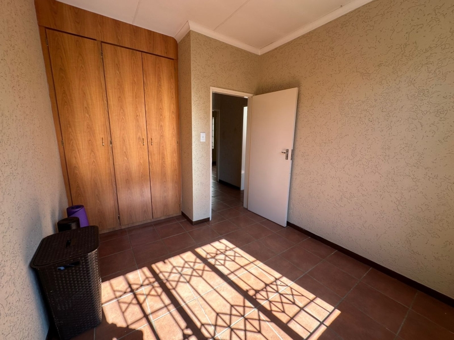 3 Bedroom Property for Sale in Waterval East North West